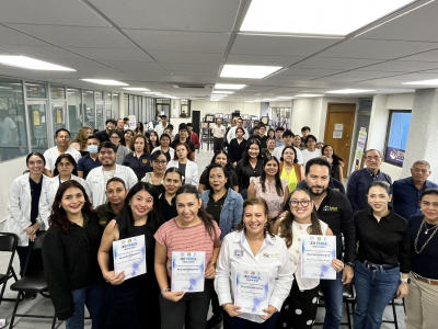 Se realizó el Panel de Discusión: &quot;La salud mental en el contexto universitario&quot;