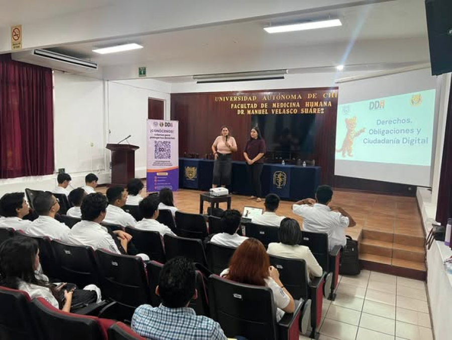 Se llevó a cabo la plática informativa “Derechos, Obligaciones y Ciudadanía Digital”