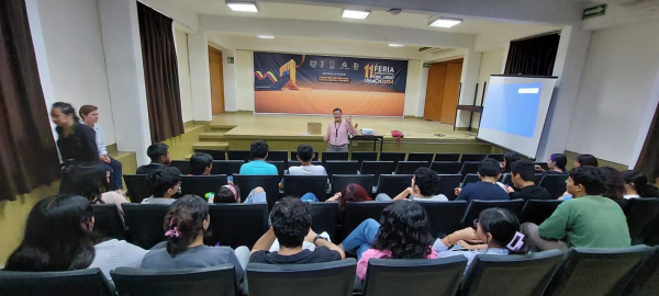 Se llevó a cabo la Conferencia “Consecuencias de la Violencia en la Salud Mental” en la Facultad de Arquitectura