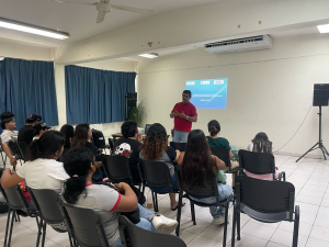 Se impartieron temas de sensibilización y prevención, herramientas educativas enfocadas en el bienestar y garantía de derechos humanos en la  Facultad de Ciencias de la Administración C-IV