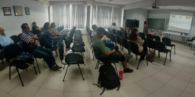 Se realizó el curso sobre la “Guía para Fomentar en la Comunidad Universitaria el Lenguaje Incluyente y No sexista” dirigido al personal docente y administrativo de la FCFM