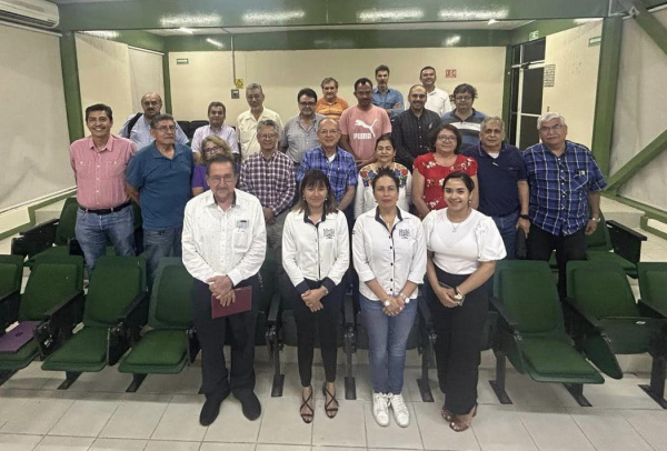 Se impartió la plática con el tema: &quot;Cultura de paz&quot;, dirigido a docentes de la Facultad de Ingeniería, campus I.